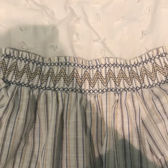 Cute Off the shoulder top - Picture 2 of 3